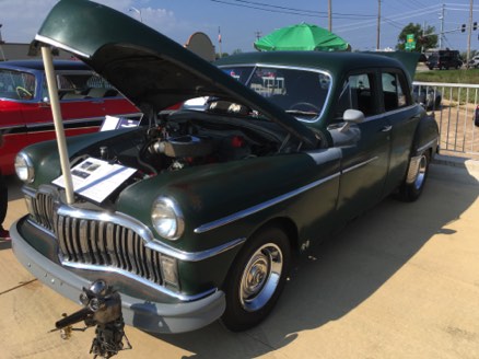 1949 Custom Sedan
Tom Hoppe 1949 Custom Sedan
Tom Hoppe