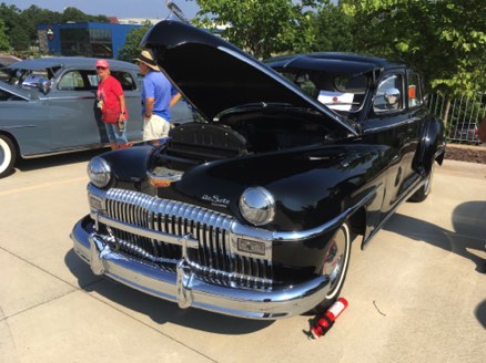 1948 Custom Sedan
Mike Hickerson 1948 Custom Sedan
Mike Hickerson