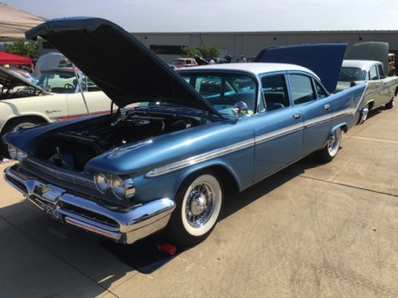 1959 Firesweep Sedan
Fred Roman 1959 Firesweep Sedan
Fred Roman