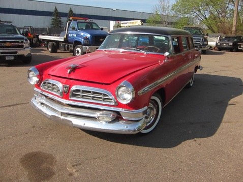 Greg's '55 New Yorker Deluxe station wagon