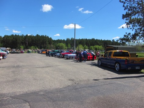 Pulling in to the lot at KJ's