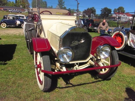 1913 Pierce Arrow