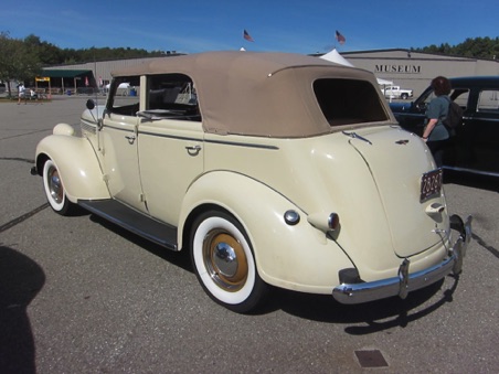 1938 Dodge D8